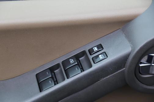 2007 Nissan Xterra S