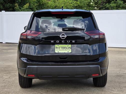 Super Black 2024 Nissan Rogue S