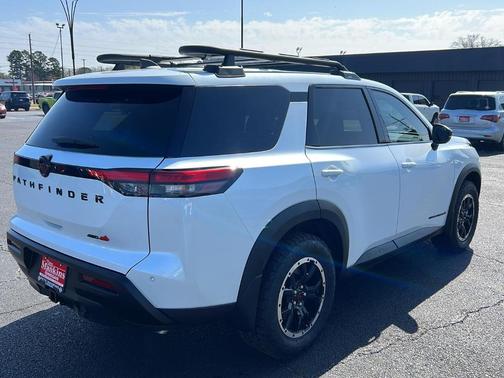 2026 Nissan Pathfinder Rock Creek