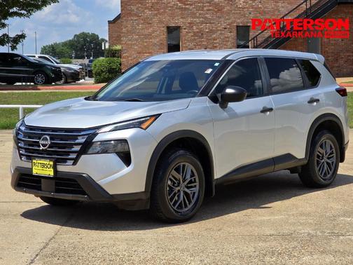 Super Black 2024 Nissan Rogue S