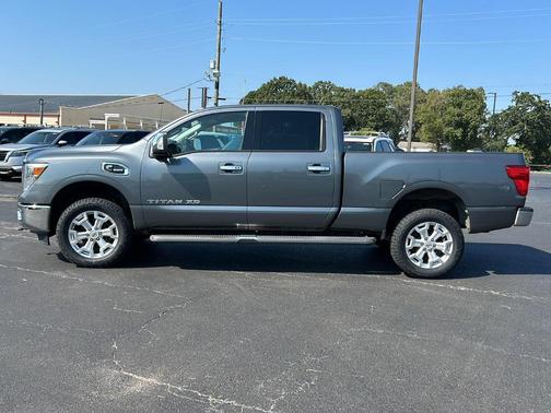 2016 Nissan Titan XD SL