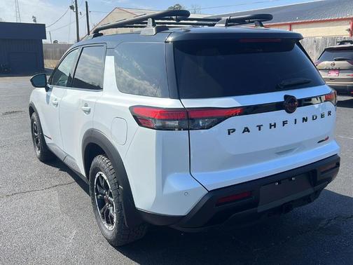 2026 Nissan Pathfinder Rock Creek