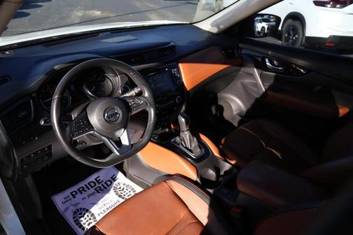 2018 Nissan Rogue SL