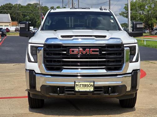 Summit White 2024 GMC Sierra 2500 Pro