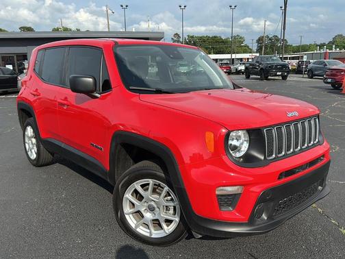 2023 Jeep Renegade Latitude