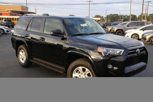 2024 Toyota 4Runner SR5