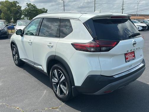2021 Nissan Rogue SL