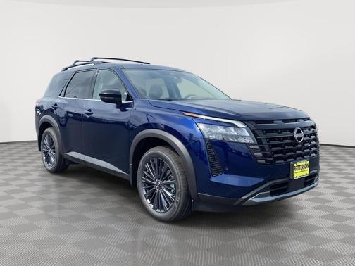 Deep Ocean Blue 2026 Nissan Pathfinder SL