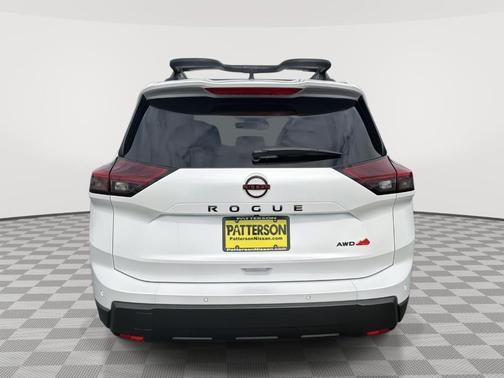 Everest White P 2026 Nissan Rogue Rock Creek