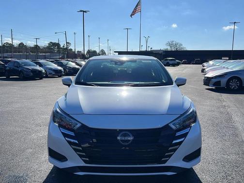 2025 Nissan Versa 1.6 SV