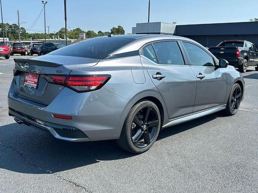 2024 Nissan Sentra SR