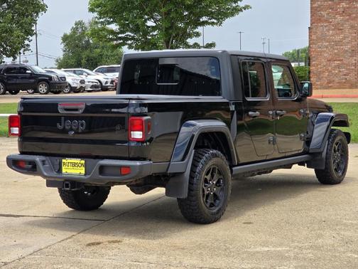 Black Clearcoat 2023 Jeep Gladiator Sport