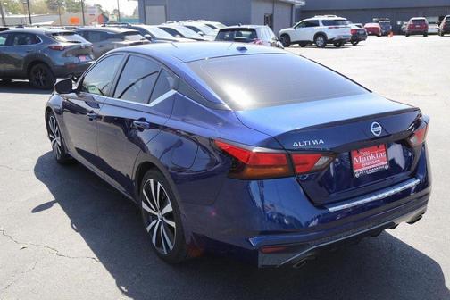 2022 Nissan Altima 2.5 SR