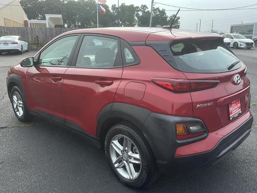 2021 Hyundai KONA SE
