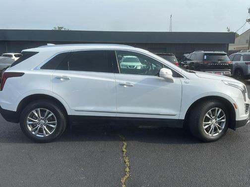 2023 Cadillac XT5 Premium Luxury