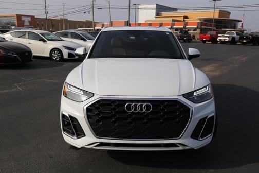 2022 Audi Q5 45 S line quattro Premium