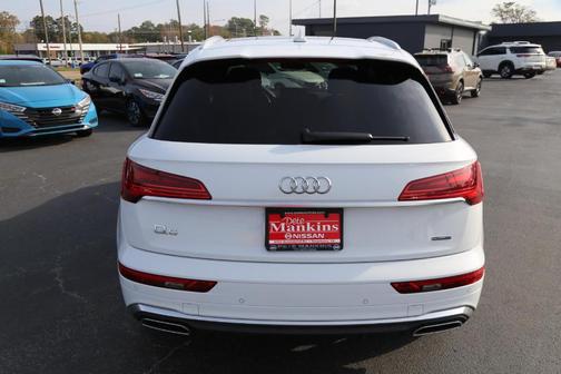 2022 Audi Q5 45 S line quattro Premium