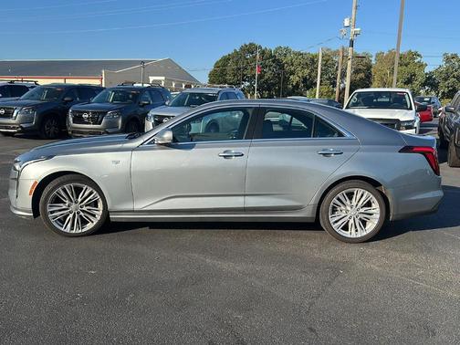 2023 Cadillac CT4 Premium Luxury