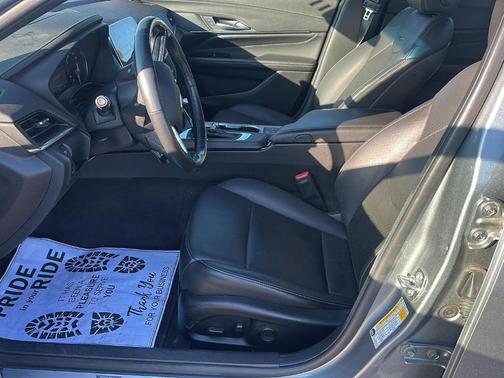 2023 Cadillac CT4 Premium Luxury