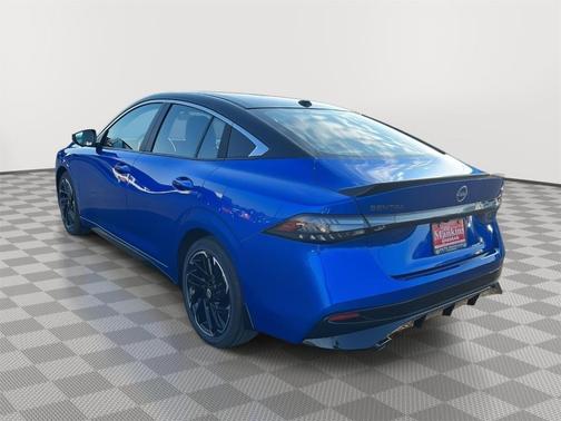 2t Blu Blk Roof 2026 Nissan Sentra SR