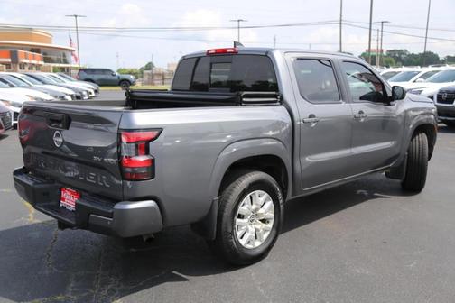 2023 Nissan Frontier SV
