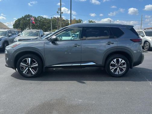2022 Nissan Rogue SL