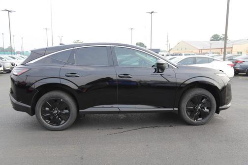 2025 Nissan Murano SV