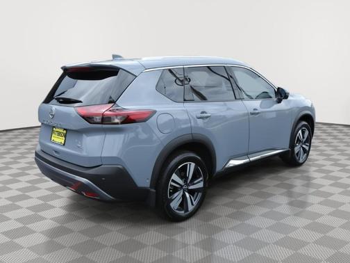 Boulder Gray Pearl 2023 Nissan Rogue SL