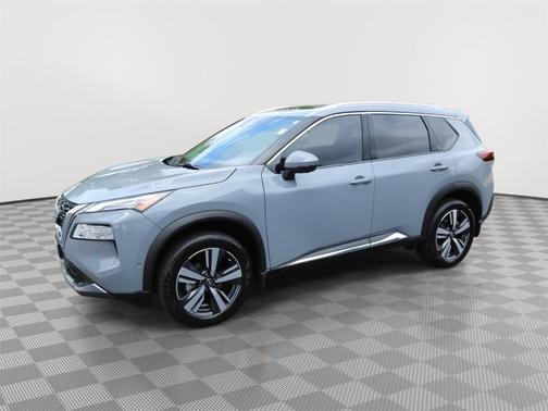 Boulder Gray Pearl 2023 Nissan Rogue SL