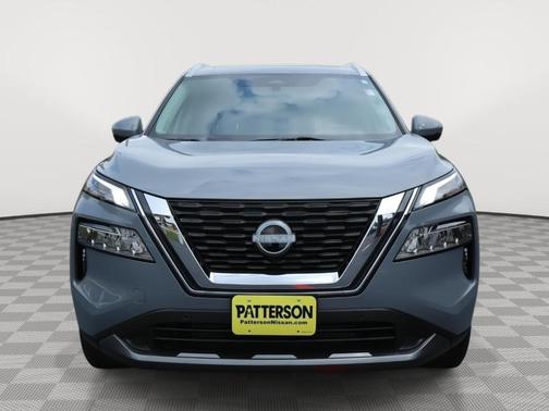 Boulder Gray Pearl 2023 Nissan Rogue SL