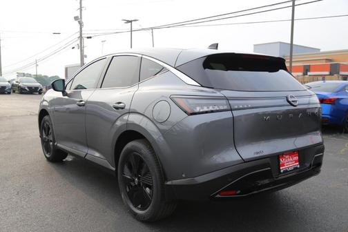2025 Nissan Murano SV
