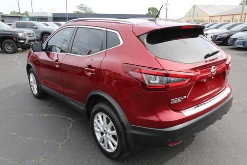 2020 Nissan Rogue Sport SV