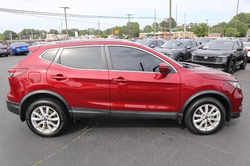 2020 Nissan Rogue Sport SV