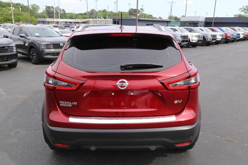 2020 Nissan Rogue Sport SV