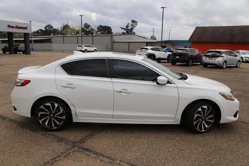 2016 Acura ILX Premium & A-SPEC Packages
