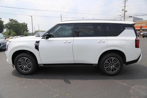 2025 Nissan Armada SL