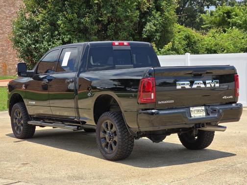 Diamond Black 2025 RAM 2500 Laramie