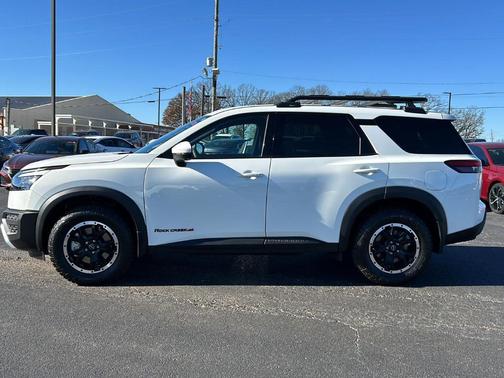 2025 Nissan Pathfinder Rock Creek