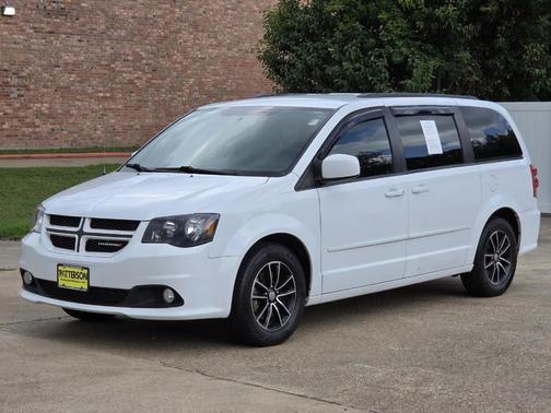 Bright White Clearcoat 2016 Dodge Grand Caravan R/T