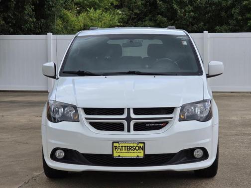 Bright White Clearcoat 2016 Dodge Grand Caravan R/T