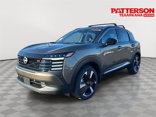 Canyon Bronze M 2026 Nissan Kicks SR