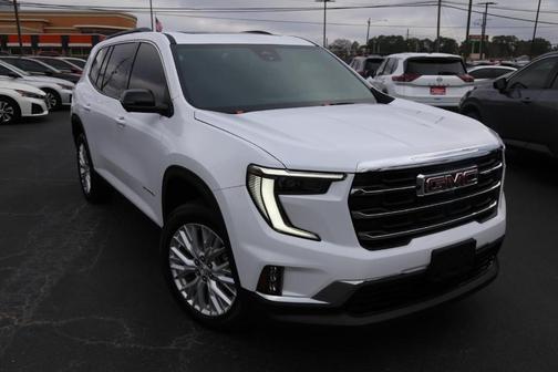 2024 GMC Acadia Elevation