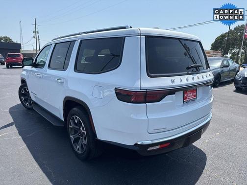 2023 Jeep Wagoneer Series III