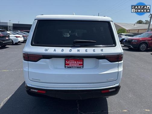 2023 Jeep Wagoneer Series III