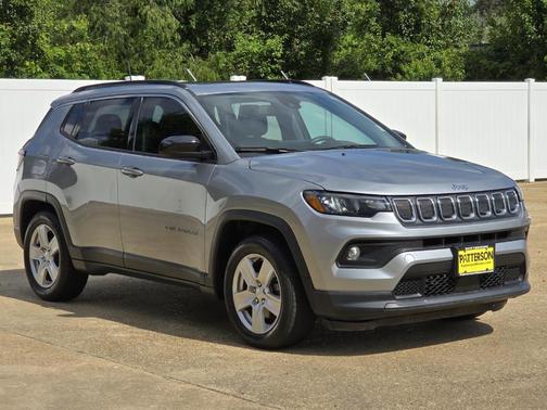 Billet Silver Metallic Clearcoat 2022 Jeep Compass Latitude