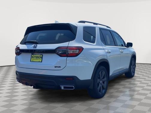 Platinum White Pearl 2024 Honda Pilot Sport