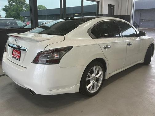 2014 Nissan Maxima SV