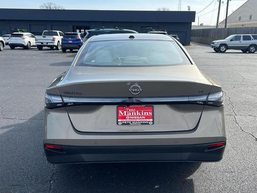 2026 Nissan Sentra SL