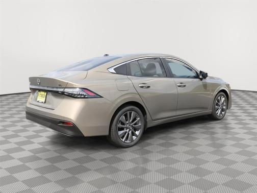 Imperial Bronze 2026 Nissan Sentra SL