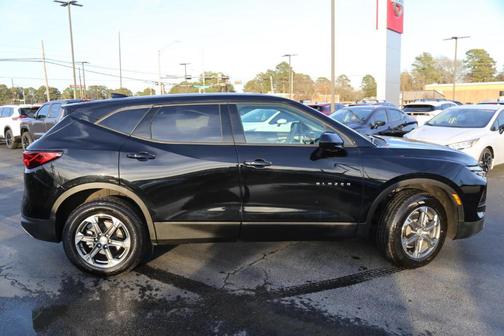 2025 Chevrolet Blazer LT